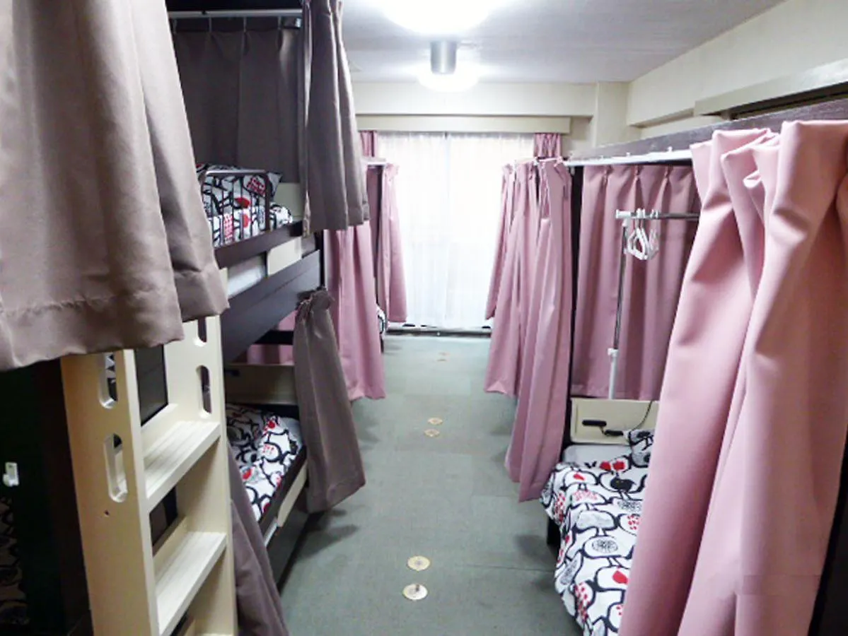 Womens Lodge Tokyo Hostel